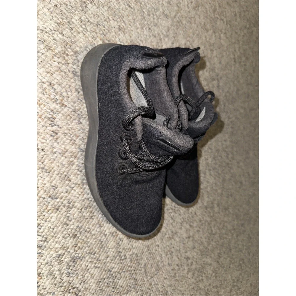Allbirds Women's 5 Mizzle Wool Runners Sneakers Black Washable Merino WR W8